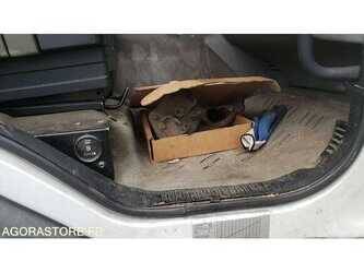 2006-renault-premium-1484904-49000529