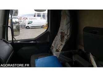 2006-renault-premium-1484904-49000546