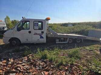 peugeot-boxer-1484907-49000586