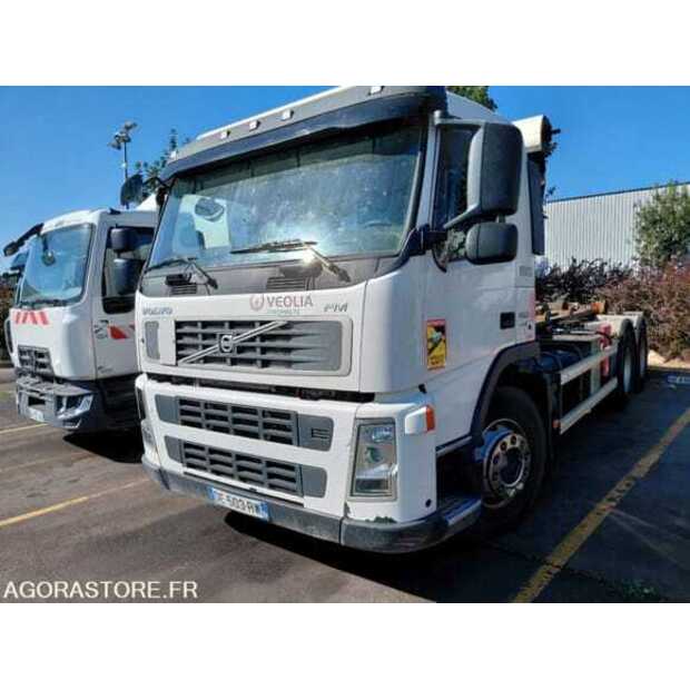 2008 فولفو FM-49000611