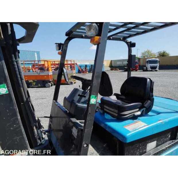 NISSAN QO2L25-49000619
