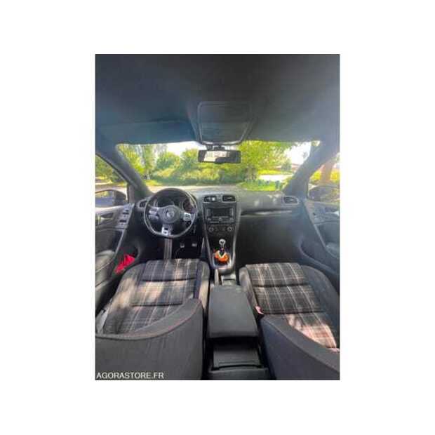 2009 Volkswagen Golf-49000643