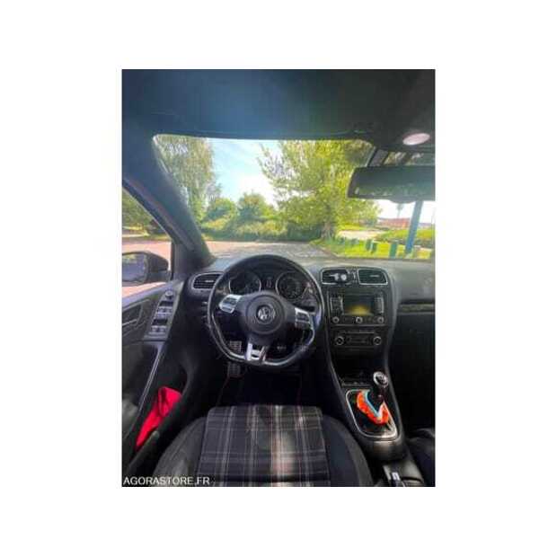 2009 Volkswagen Golf-49000644