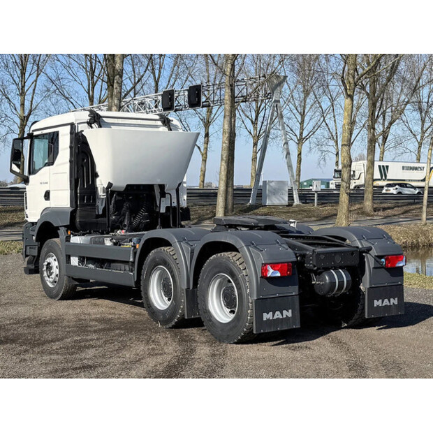 2025 مان TGS 33.440 BB-49001652
