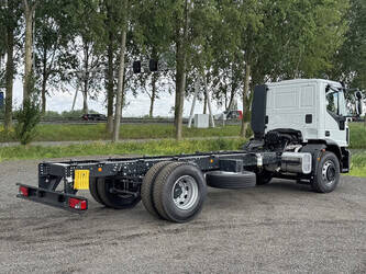 2026-iveco-eurocargo-180e28-49001674