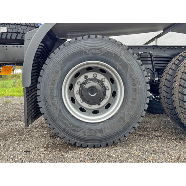 2025 MAN TGS 33.400 BB-49001857