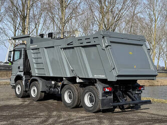 2025-man-tgs-44-440-bb-ch-tipper-truck-49001927