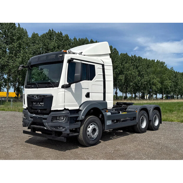 2025 مان TGS 33.440 BB-49002120