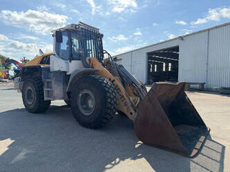 2013-liebherr-l-556-1484971-49002137