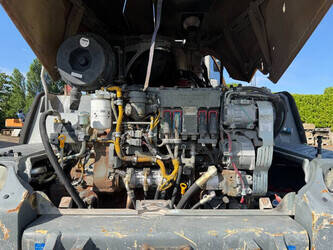 2013-liebherr-l-556-1484971-49002140