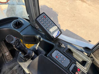2013-liebherr-l-556-1484971-49002145