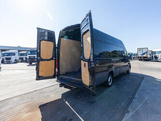 2018-iveco-daily-35s18-1484978-49002306