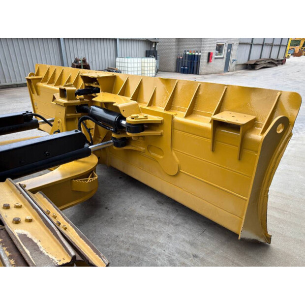 2016 Caterpillar D6N LGP-49002525