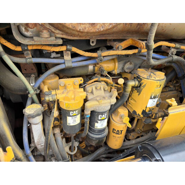 2016 Caterpillar D6N LGP-49002535