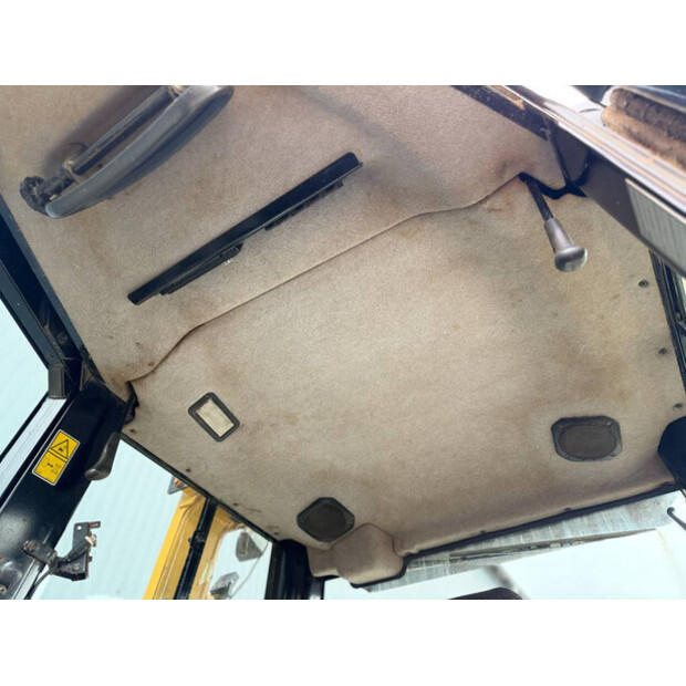 2016 Caterpillar D6N LGP-49002540