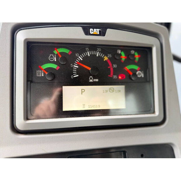 2017 Caterpillar D8T-49002637