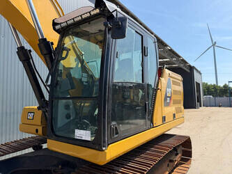 2019-caterpillar-320-07b-1484987-49002658
