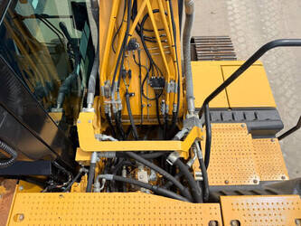 2020-caterpillar-320-1484988-49002715