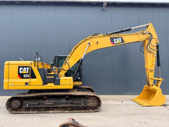 2018-caterpillar-323-07a-1484989-49002756