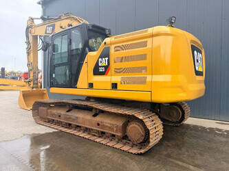 2018-caterpillar-323-07a-1484990-49002760