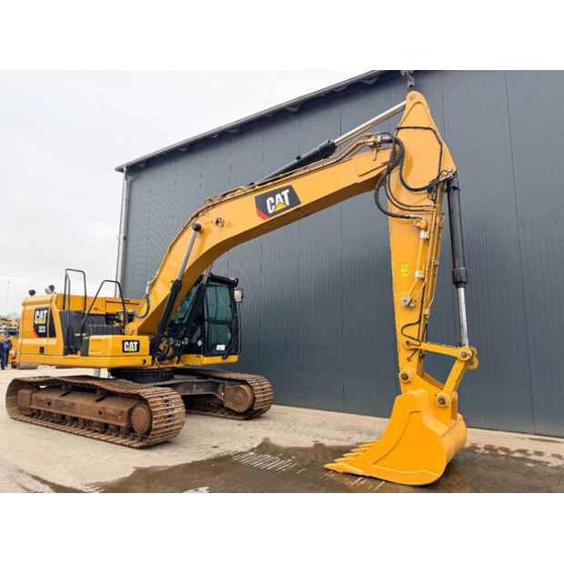 2018 Caterpillar 323-07A-49002761