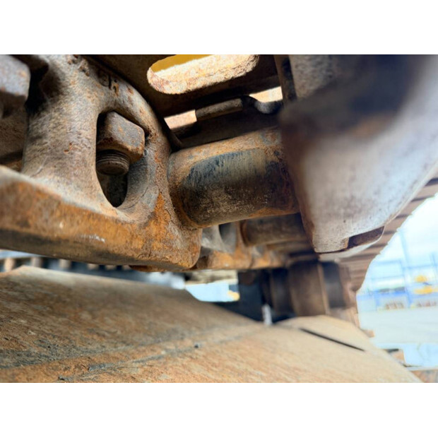 2018 Caterpillar 323-07A-49002777