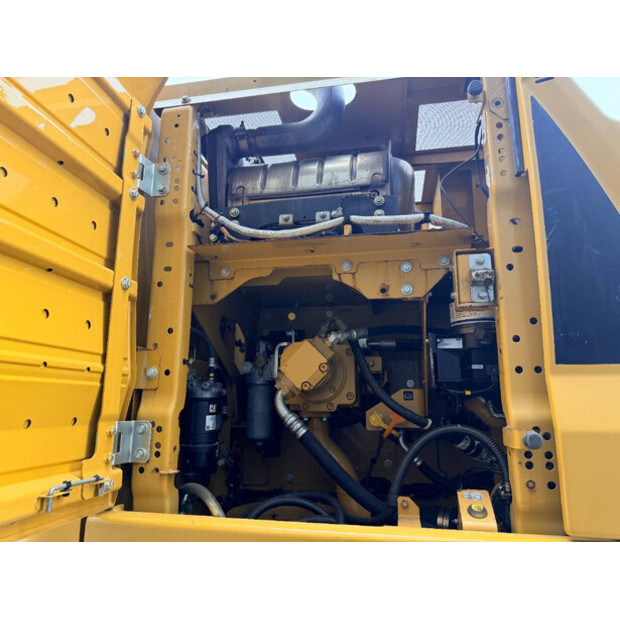 2018 Caterpillar 323-07A-49002783