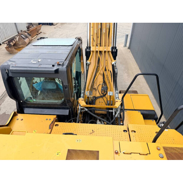 2018 Caterpillar 323-07A-49002784