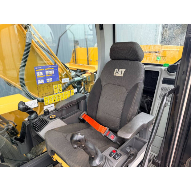 2018 Caterpillar 323-07A-49002792