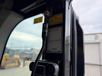 2019-caterpillar-323-1484991-49002845