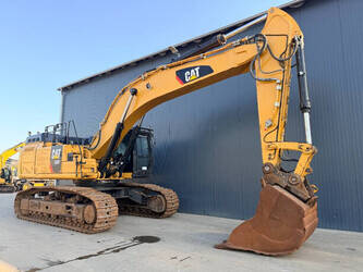 2017-caterpillar-352f-1484995-49002987
