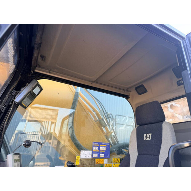 2017 Caterpillar 352F-49003002
