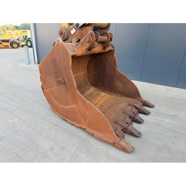 2017 Caterpillar 352F-49003003