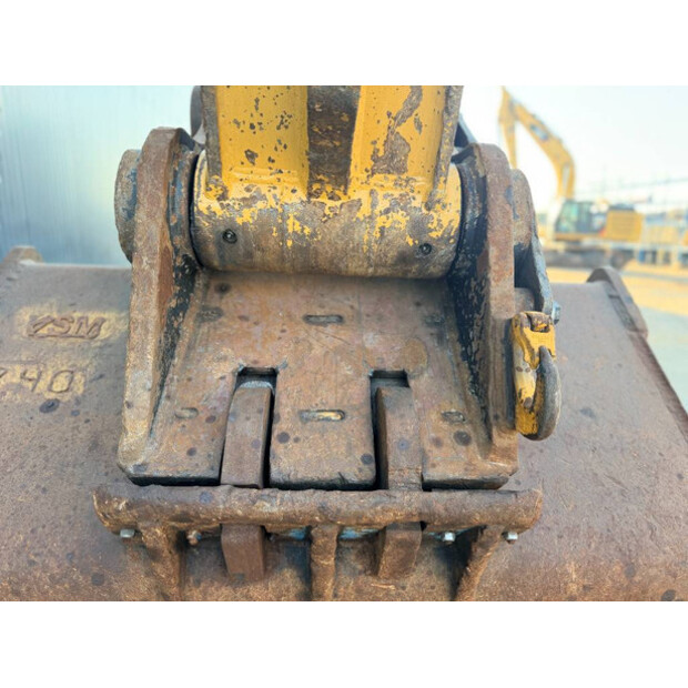 2017 Caterpillar 352F-49003007