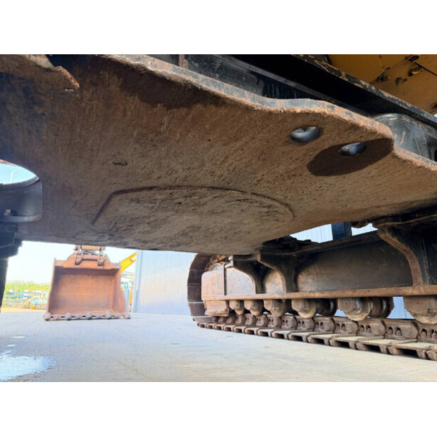 2017 Caterpillar 352F-49003031