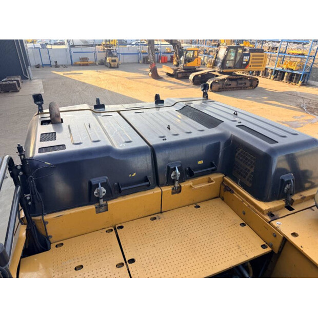 2017 Caterpillar 352F-49003038