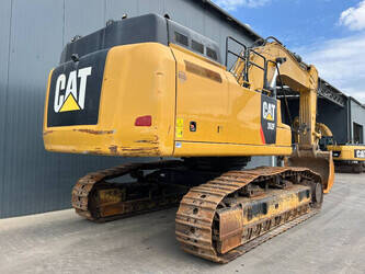 2017-caterpillar-352f-1484996-49003095