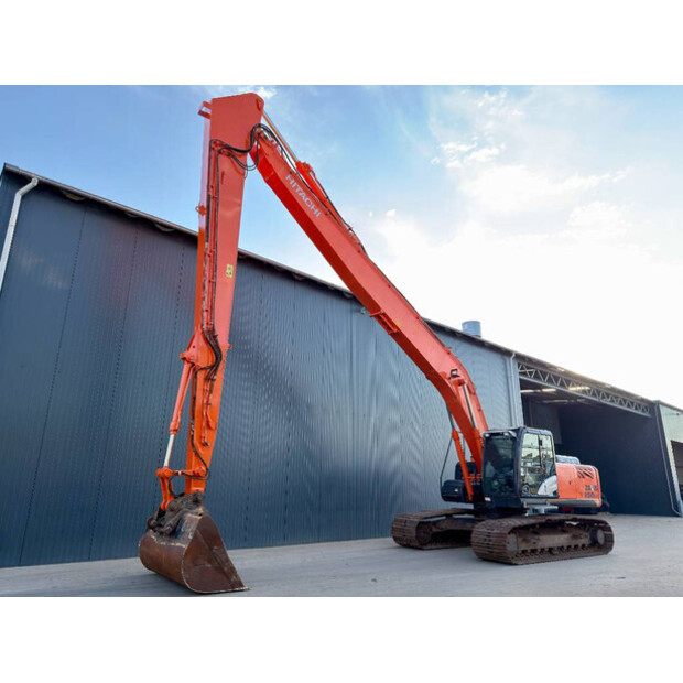 2016 Hitachi ZX250LC-5B-49003221