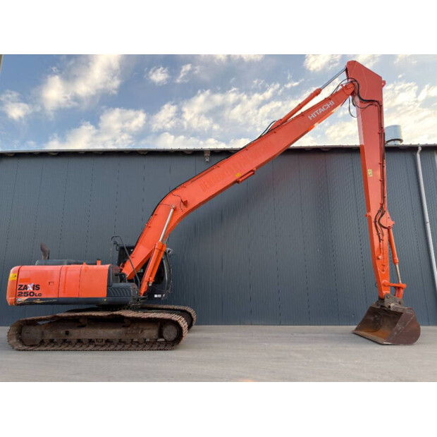 2016 Hitachi ZX250LC-5B-49003227