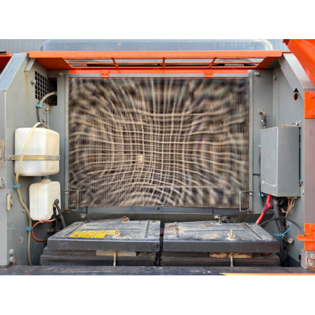 2016 Hitachi ZX250LC-5B-49003251