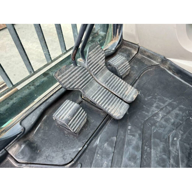 2014 كوبيلكو SK500LC-9-49003312