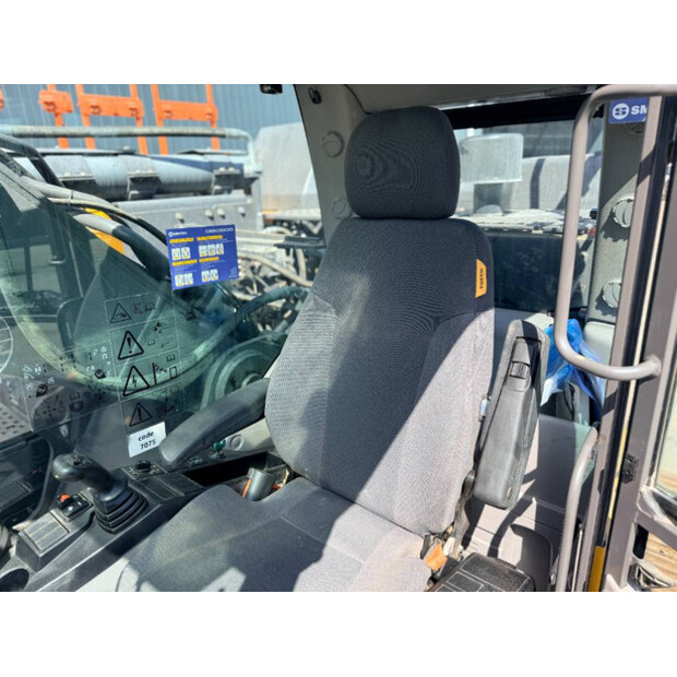 2022 Volvo EC300EL-49003333