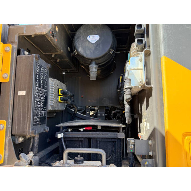 2022 Volvo EC300EL-49003346