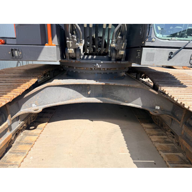 2022 Volvo EC300EL-49003349