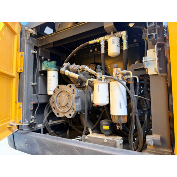 2022 Volvo EC300EL-49003368