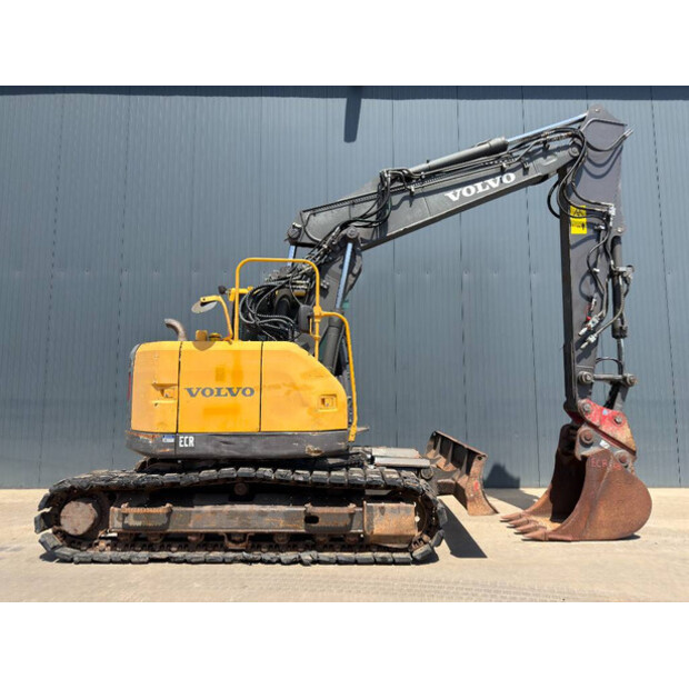 2010 فولفو ECR145CL-49003374