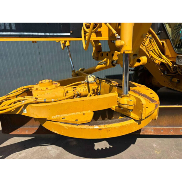 1998 cat 120H-49003424