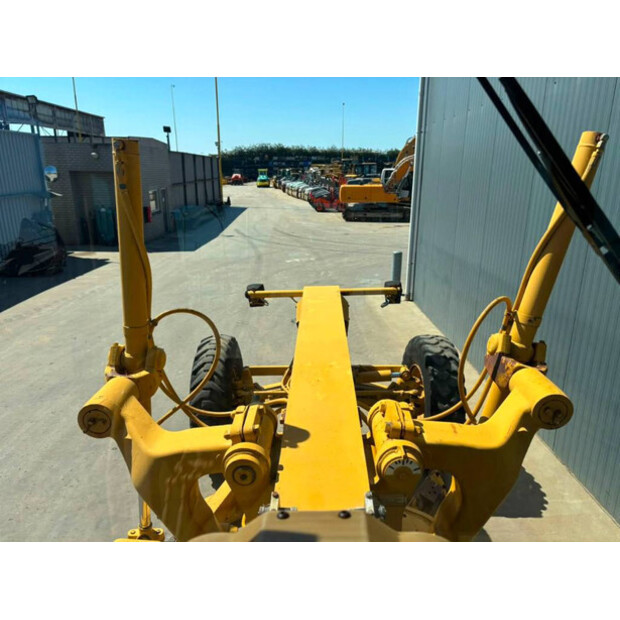 1998 cat 120H-49003443