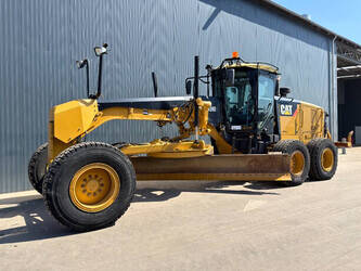 Image de NIVELEUSES 2011 Caterpillar 140 M 2