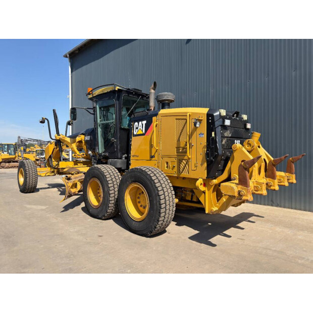 2011 Caterpillar 140 M 2-49003509